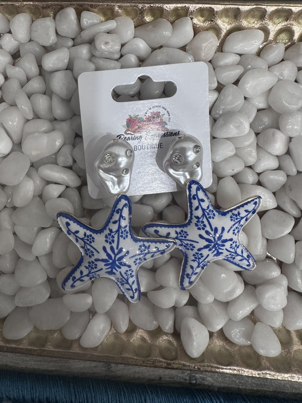 Blue Willow Starfish Earring
